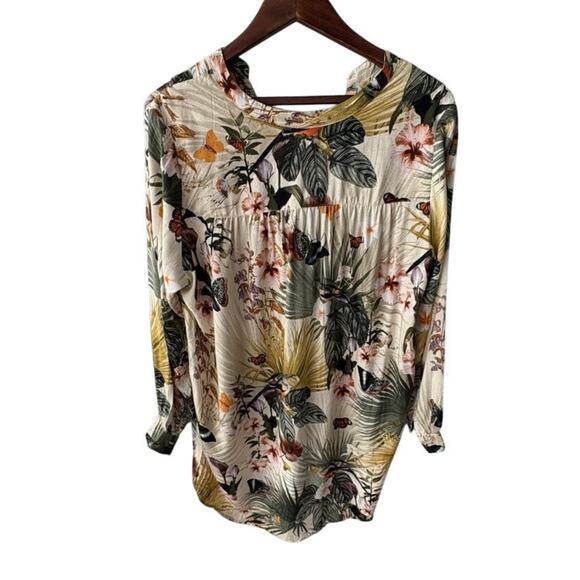 H&M Tropical Palm Floral Butterfly Blouse - Size 8 Viscose - Picture 5 of 7